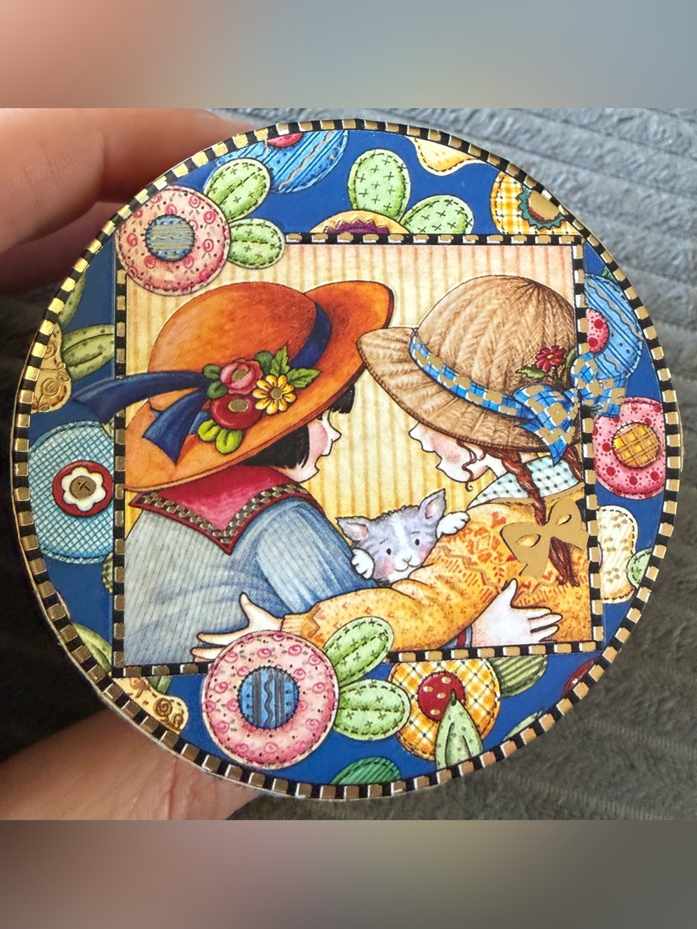 VTG Mary Engelbreit Round Cardboard Paper Trinket Box